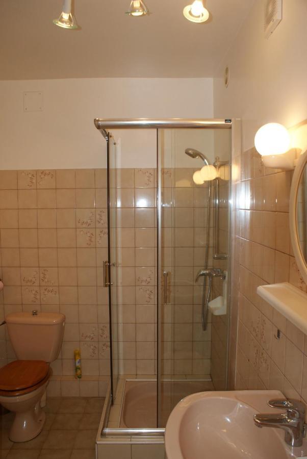 Rdc-Villa_2Pieces 35M2_Domine La Plaine Entre Nimes_Cevennes_Mer كالفيسون المظهر الخارجي الصورة